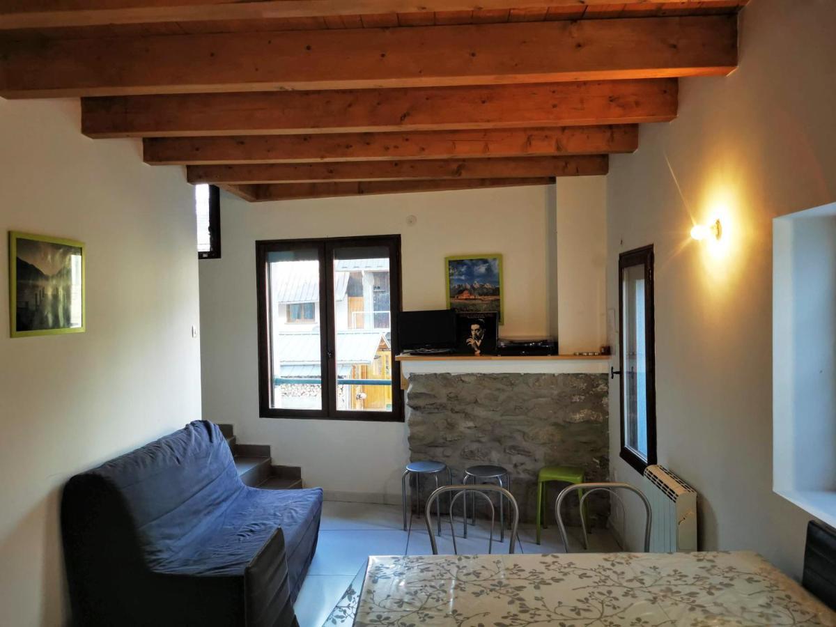Appartement 4-6 Personnes A Proximite Des Stations Et Grands Cols Saint Avre la Chambre Exterior photo